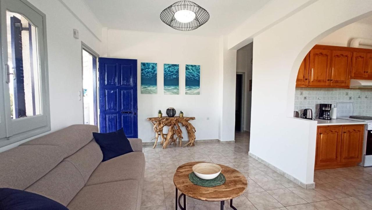 Villa Blue Cocoon - Messinia Peloponnese- Sea View 800 M From Chrani
